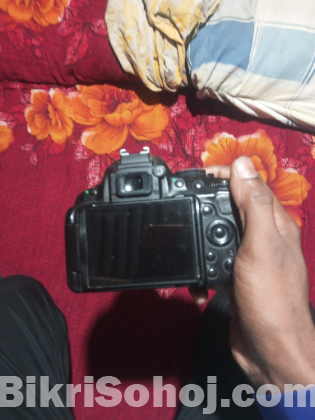 Nikon 5100d with kit lenc 18-55 mm